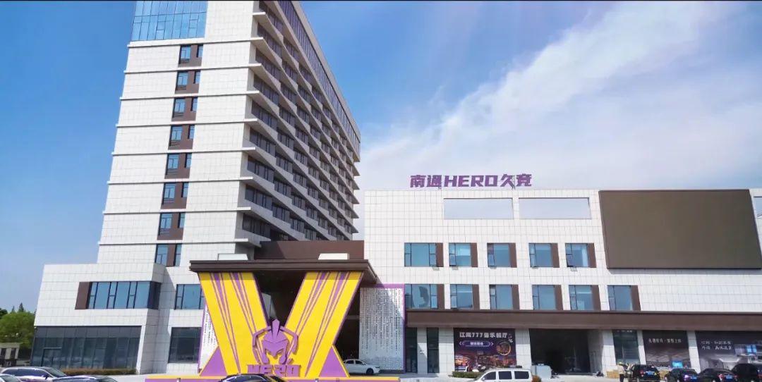 时表现出了 时表现出了